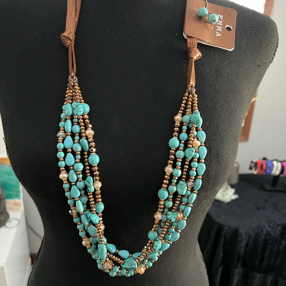 Necklaces/ Necklace sets ✨